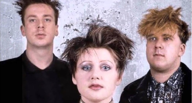 Cocteau_Twins_profil3